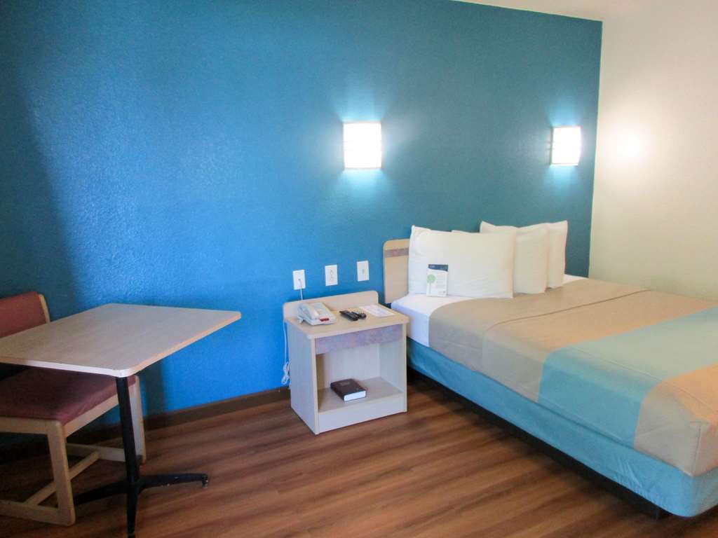 Motel 6 Huntsville - Madison Pokój zdjęcie